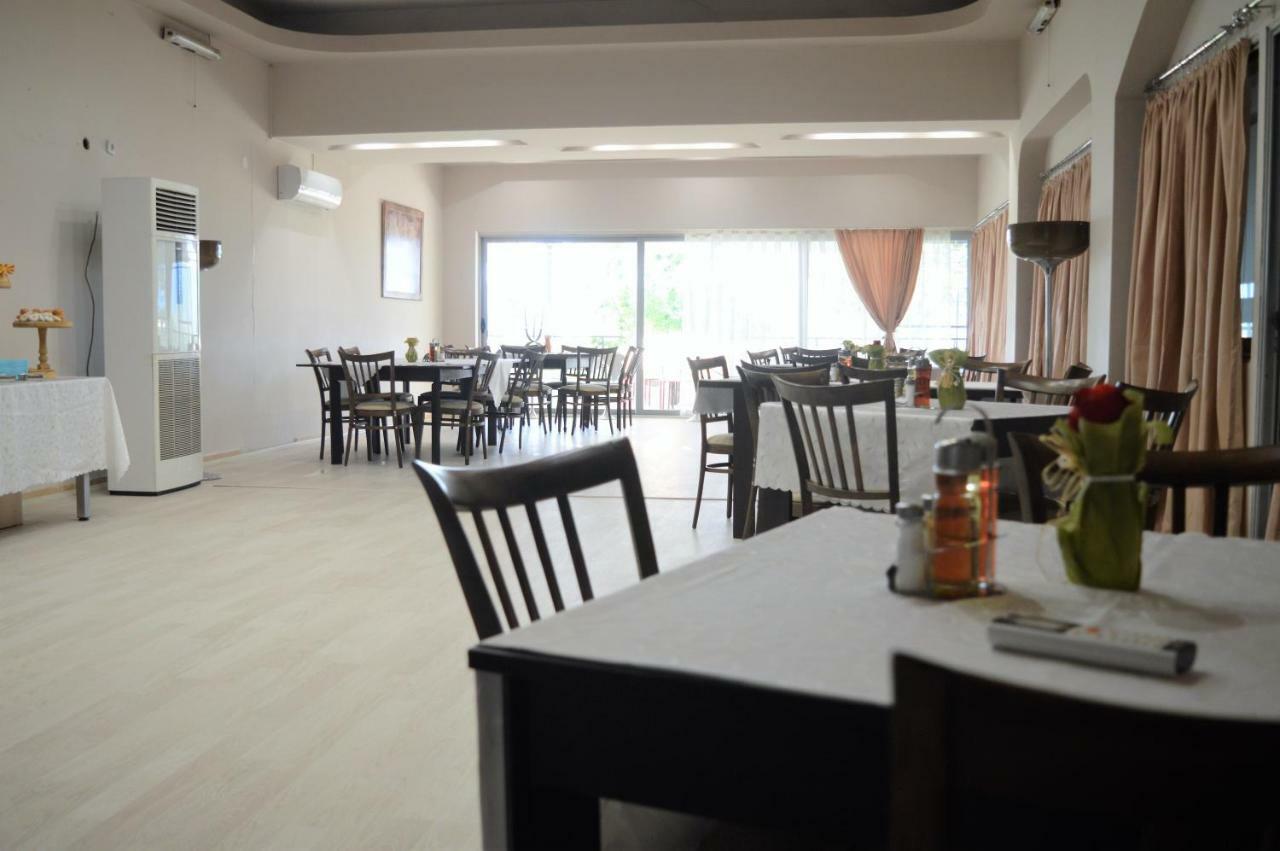 公园酒店 内戈蒂诺 外观 照片